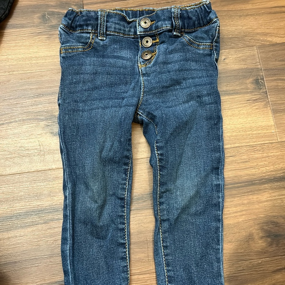 Oshkoshbigosh jeans. Size 18M